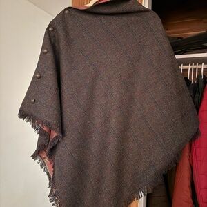 Dubarry of Ireland Hazelwood Pure Wool Tweed Poncho - Hemlock